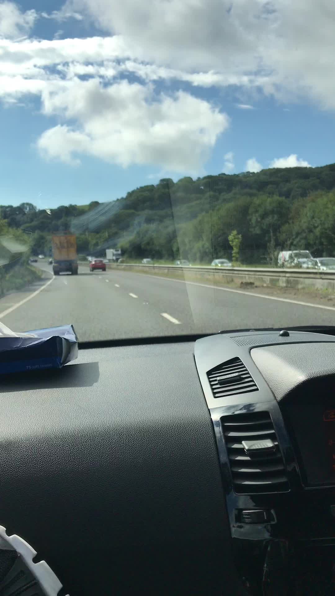 @ayzi1 ji 🇬🇧