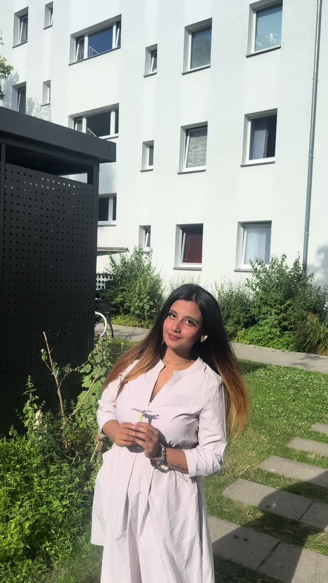 @Disha💋