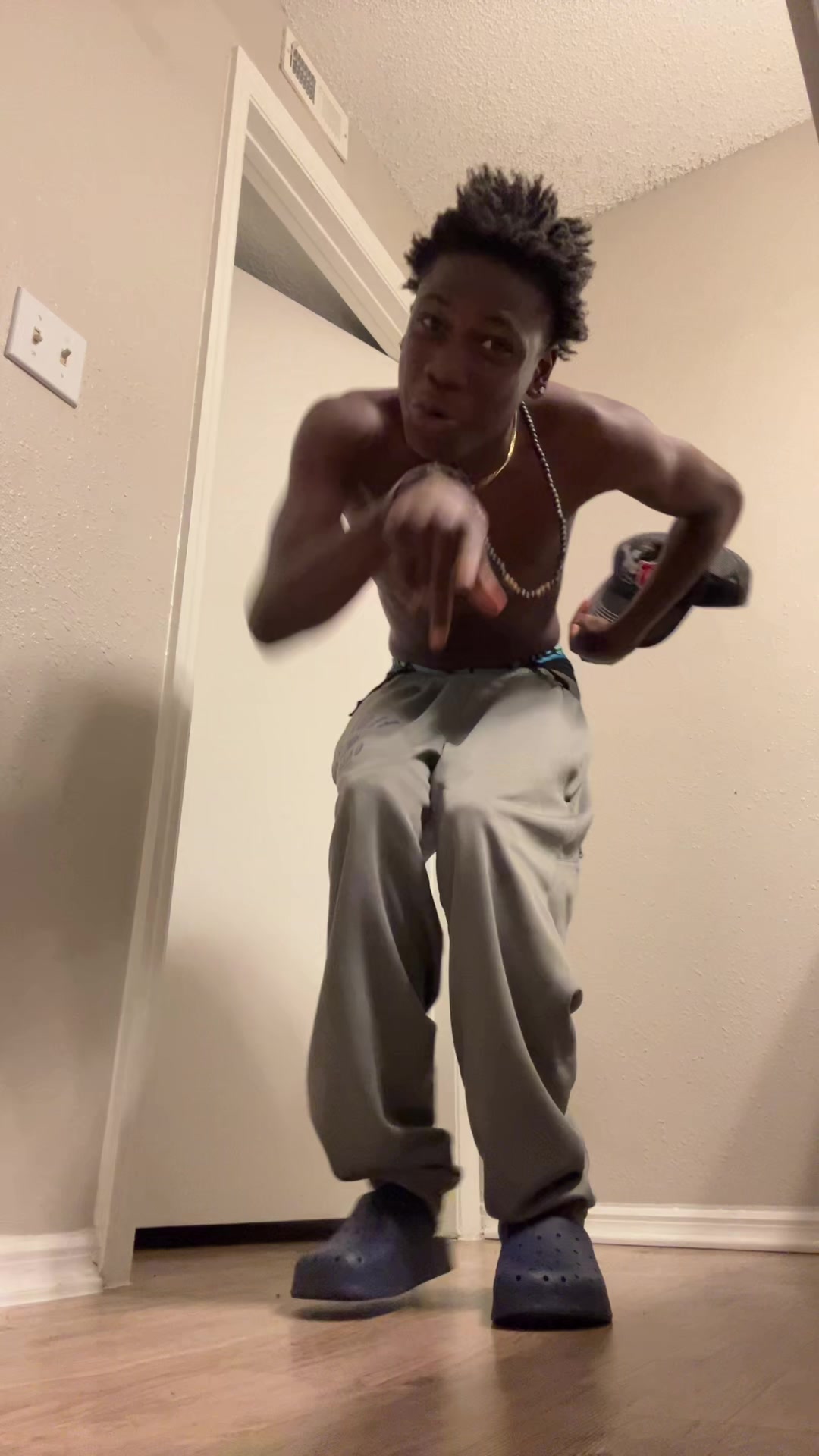 @Mr let me in dat twat