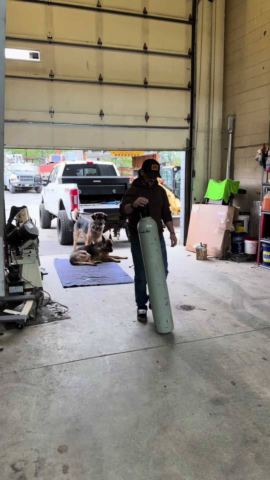 @Wrenchin_The907