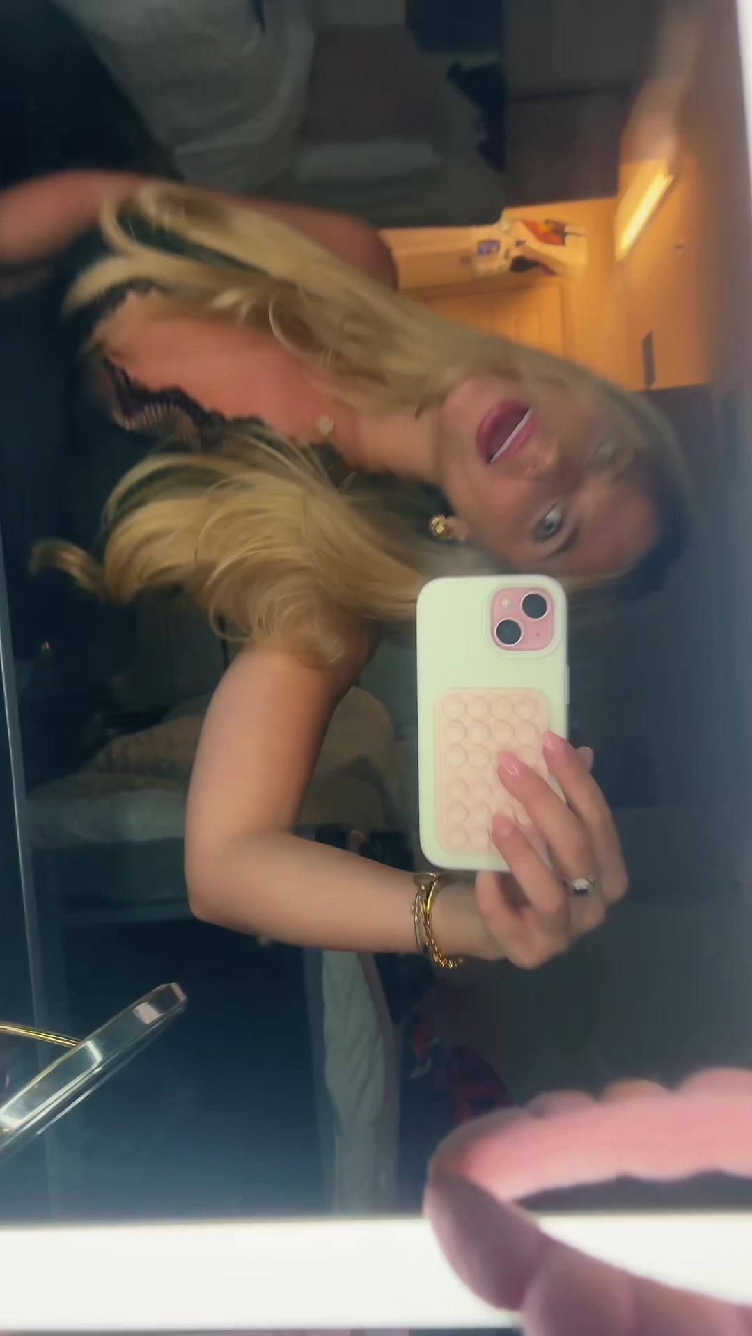 @ashleylight