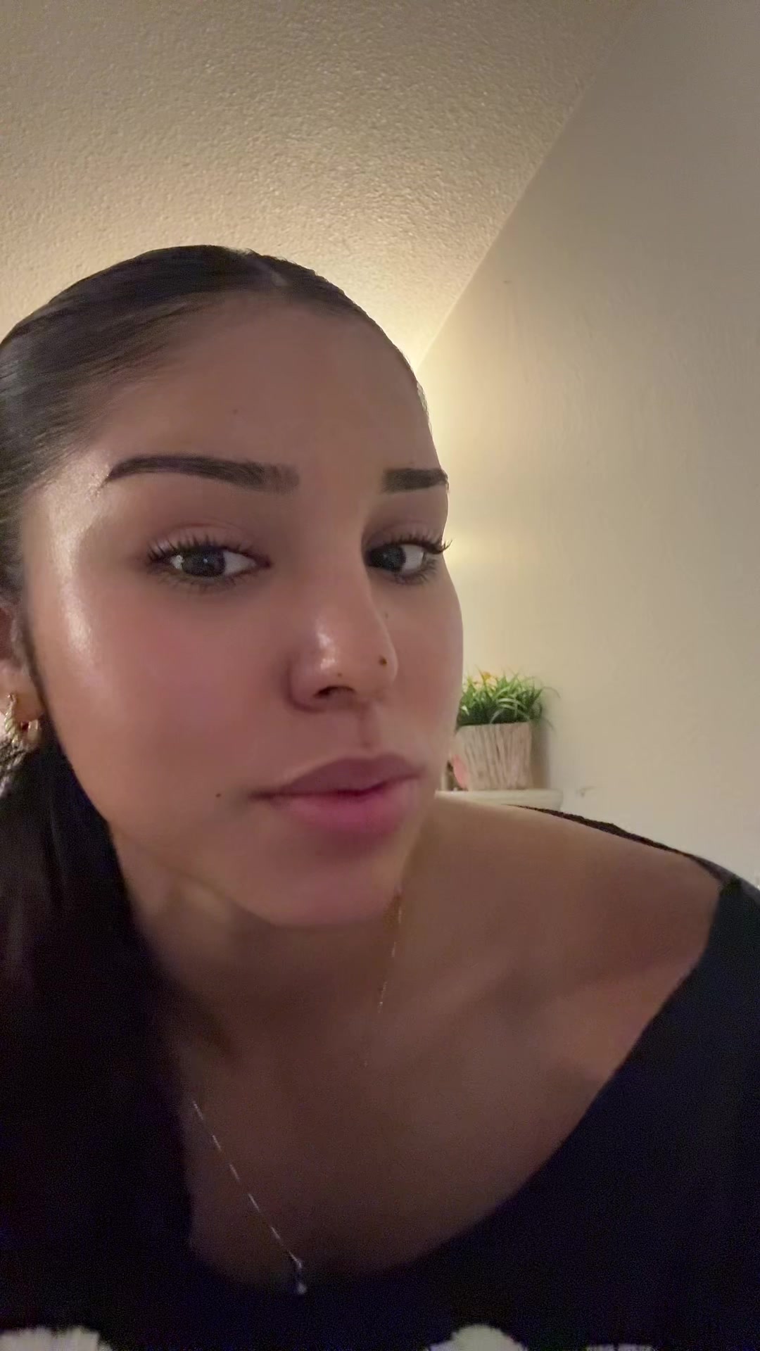 @⃟