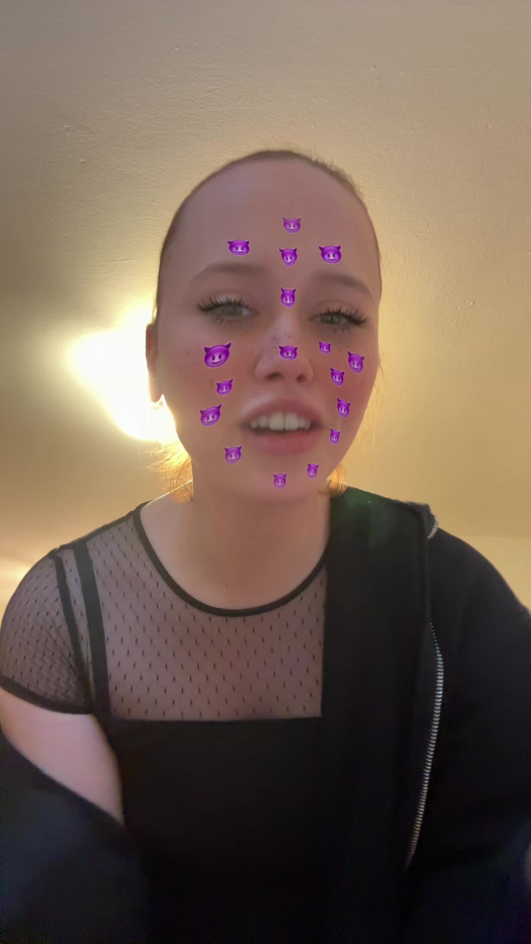 @Lili