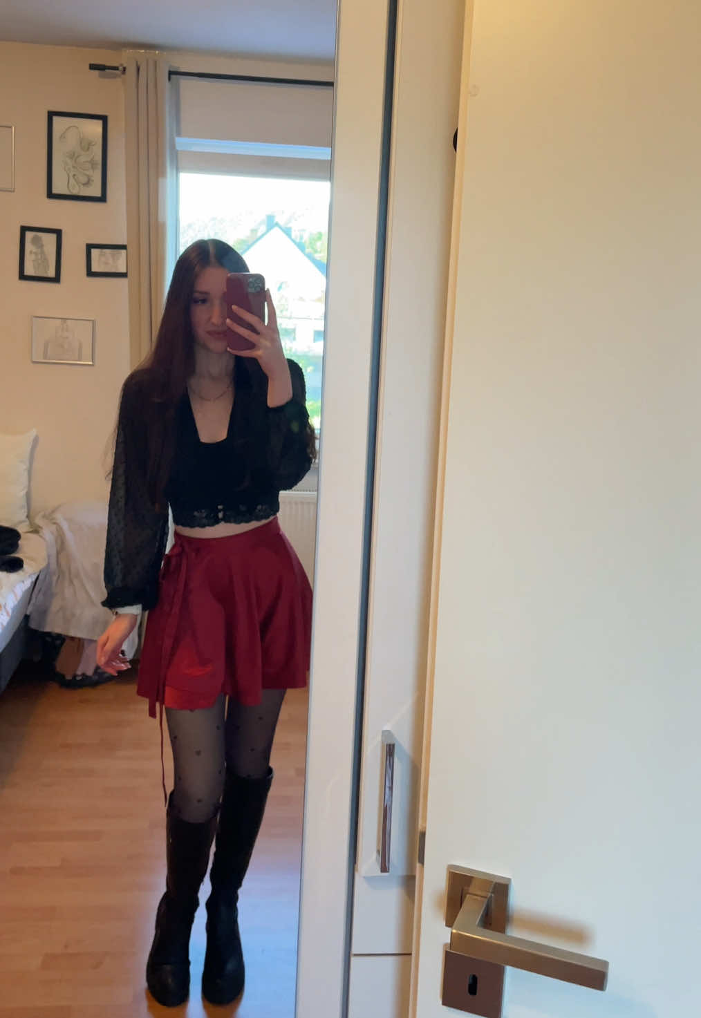 @<3