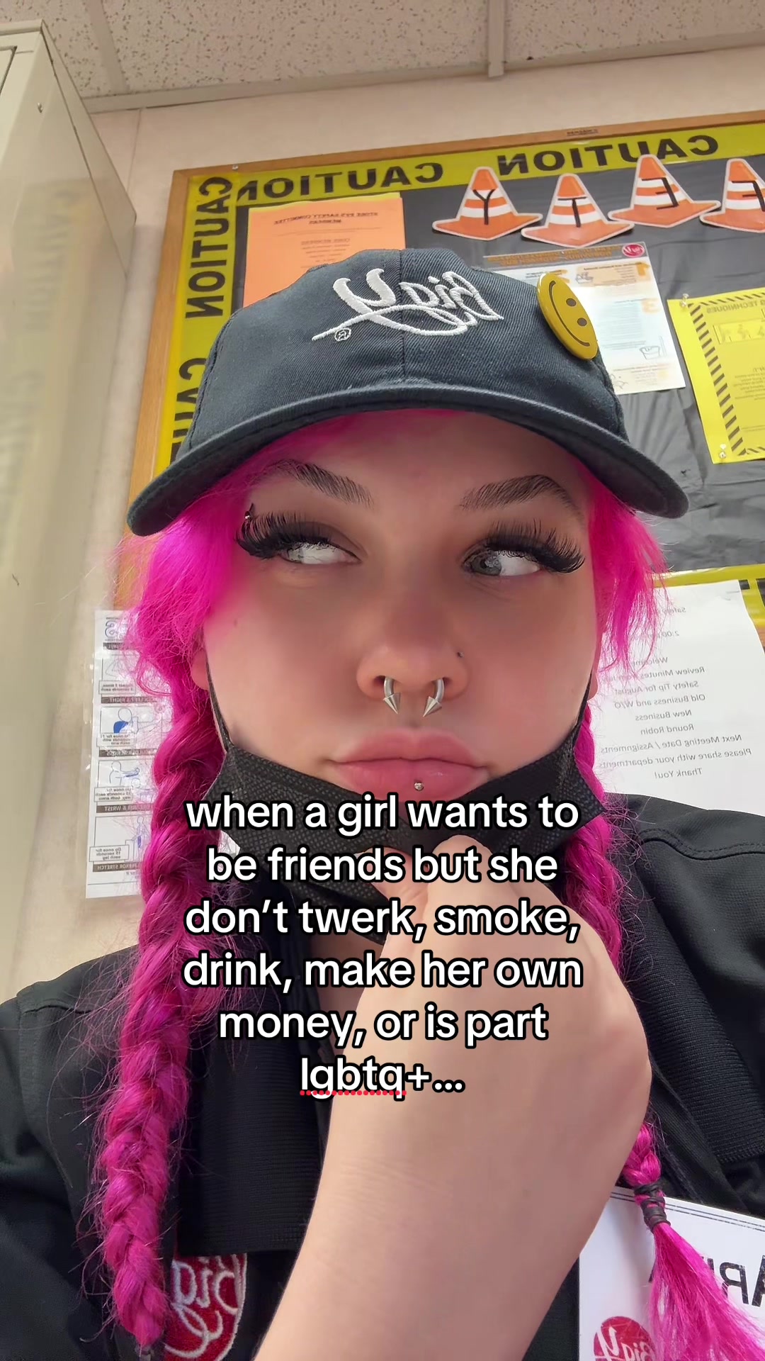 @mshellolitty