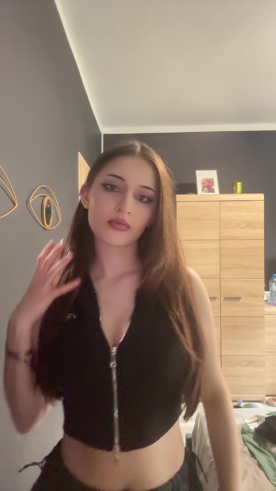 @✝️