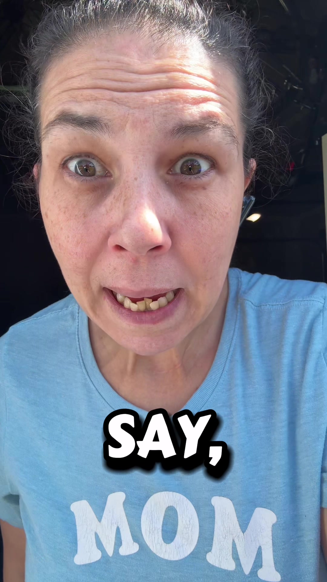 @MomTobin