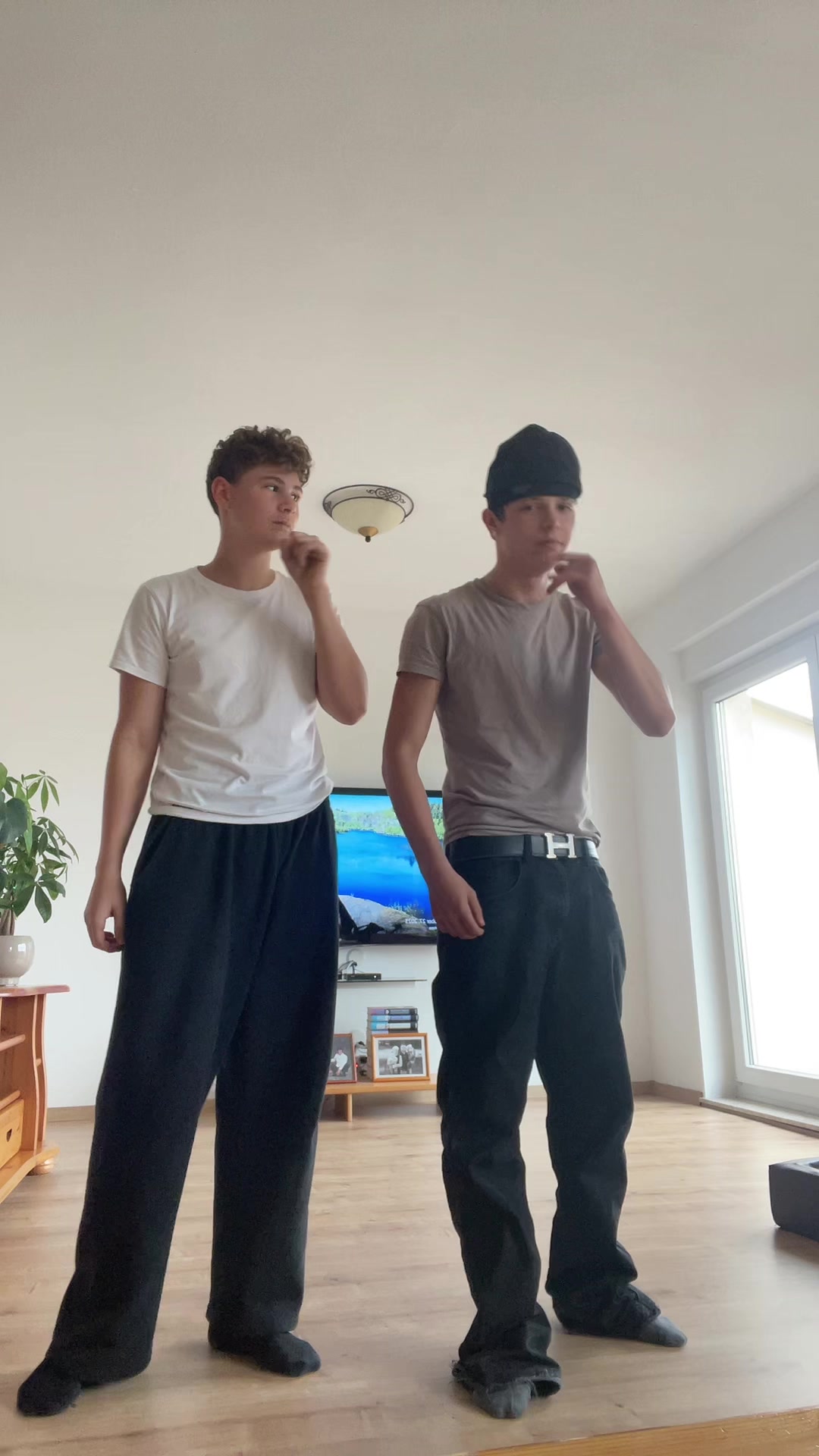 @Die vollidioten