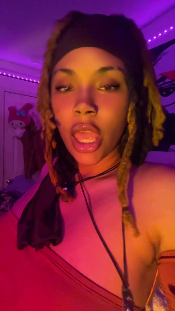@🧿