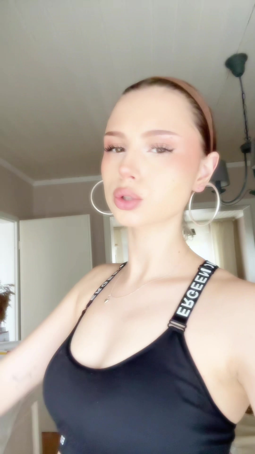 @llll