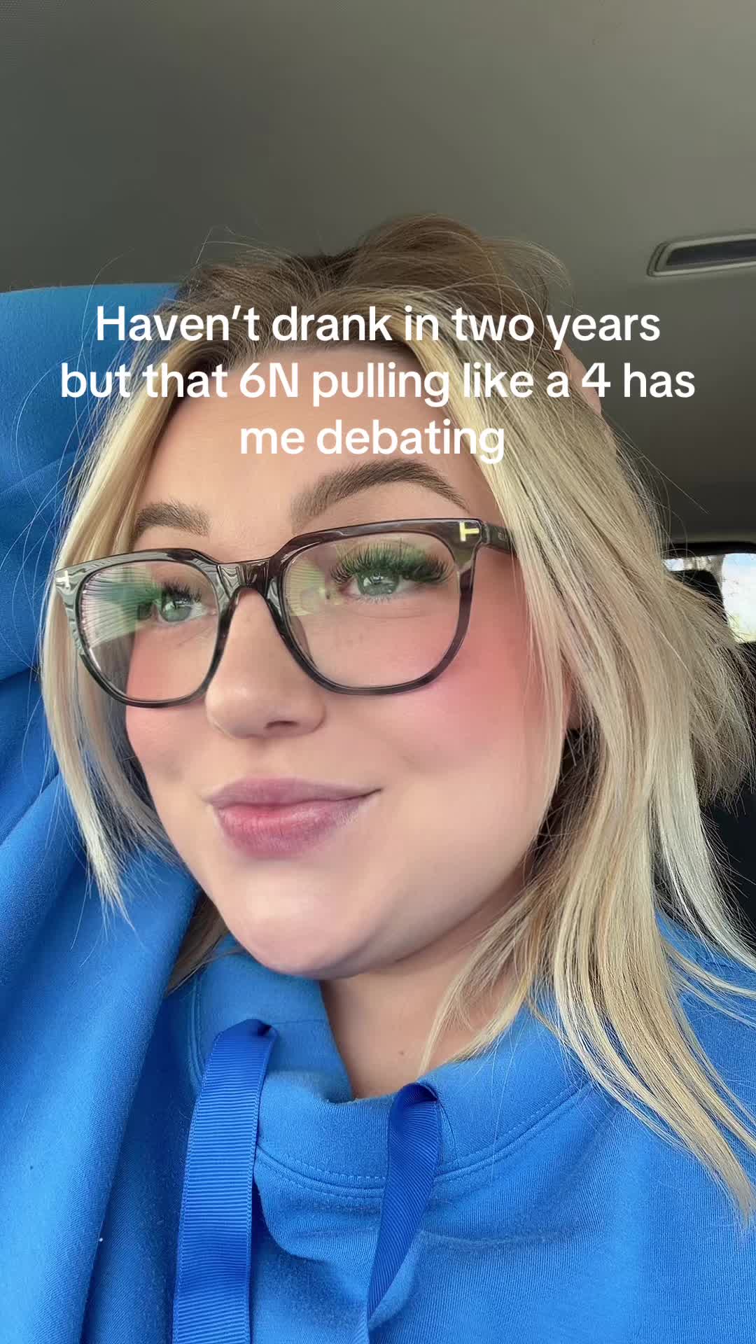 @Julia | MN Hairstylist