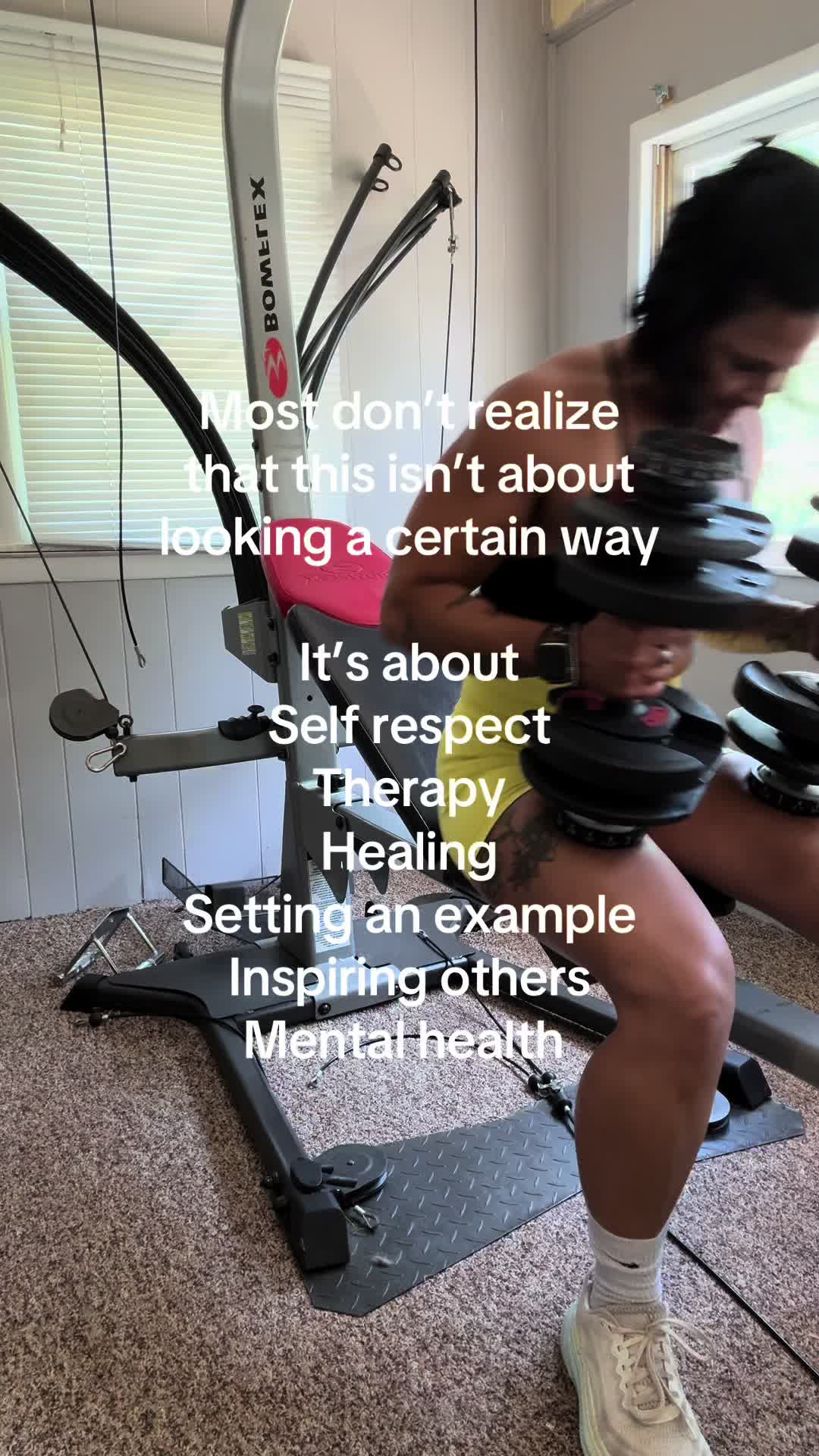 @fitmom_of_4_