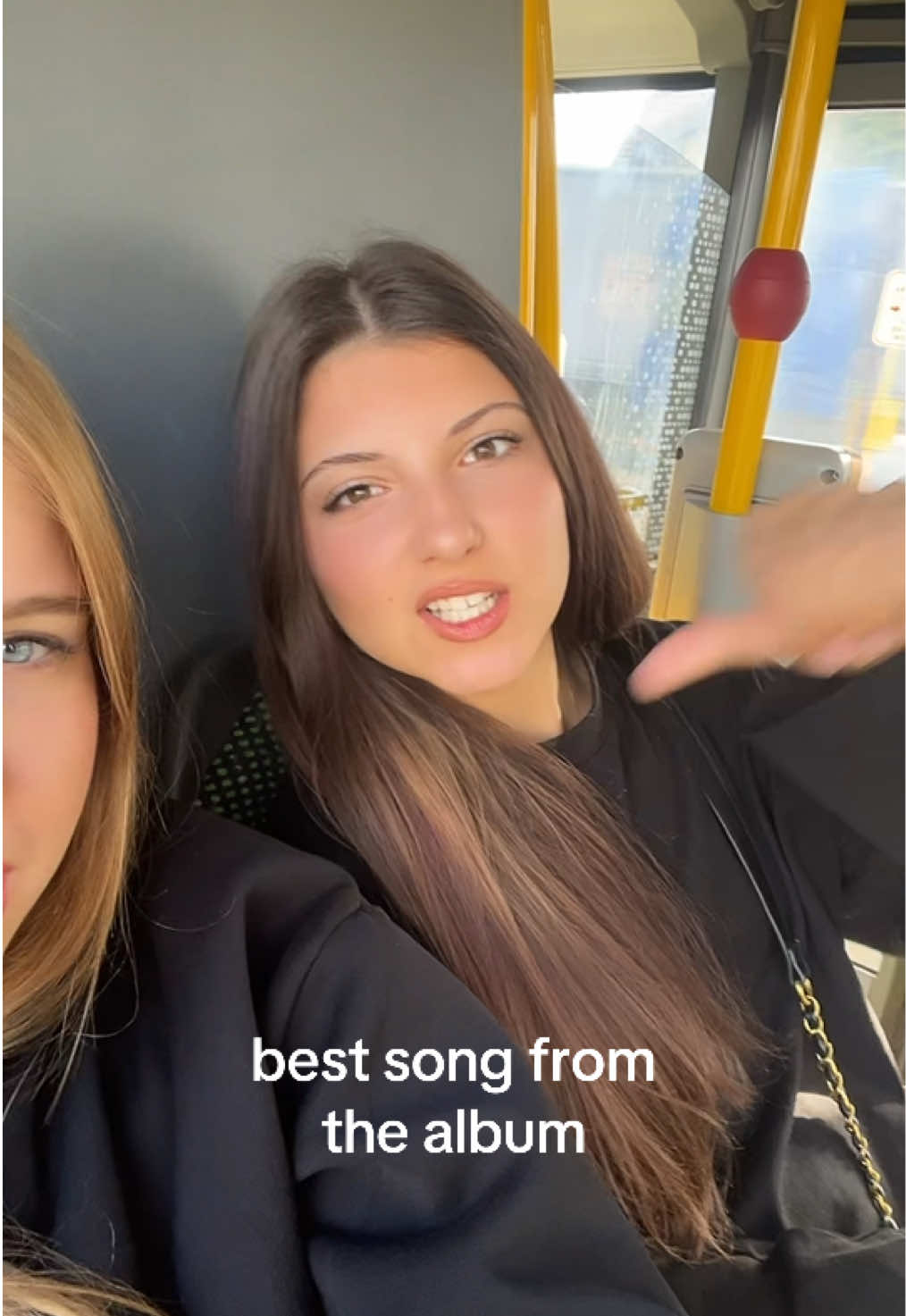 @leanaagg