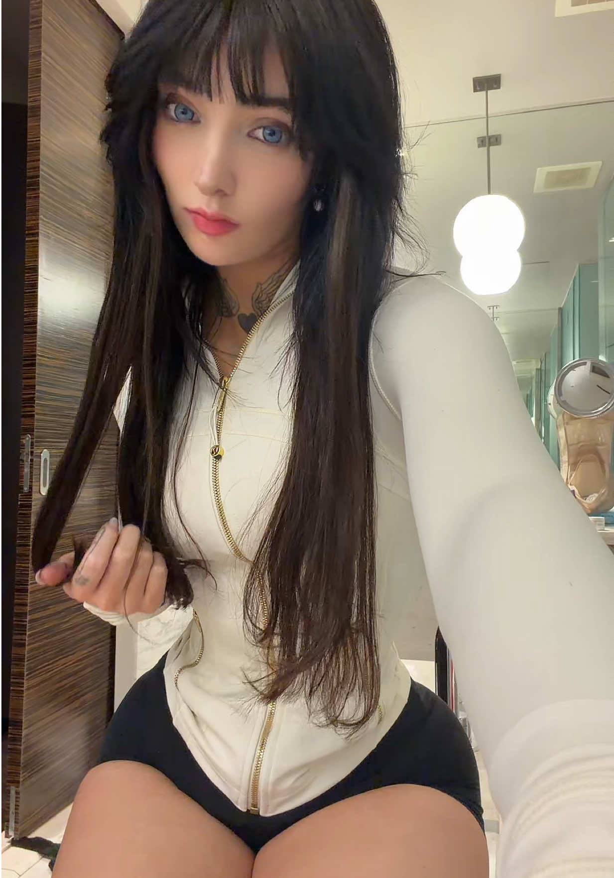 @aniejoy_