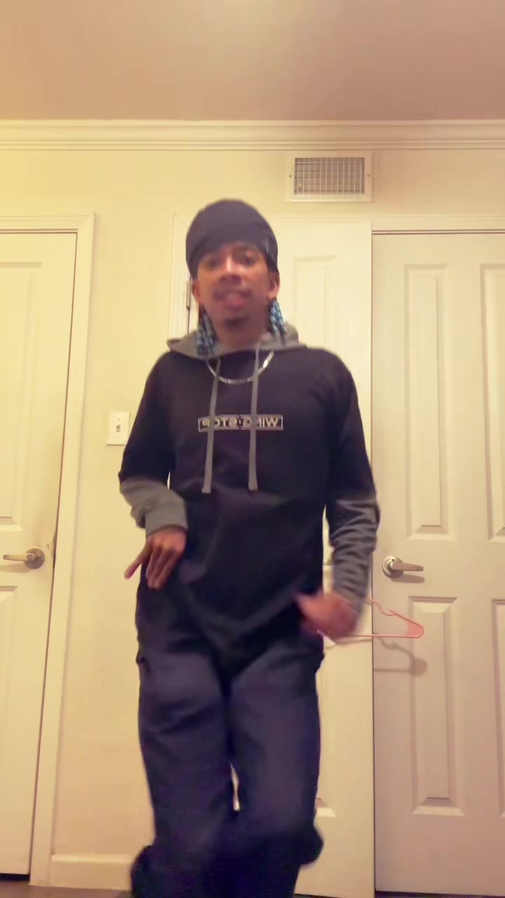 @Stossie