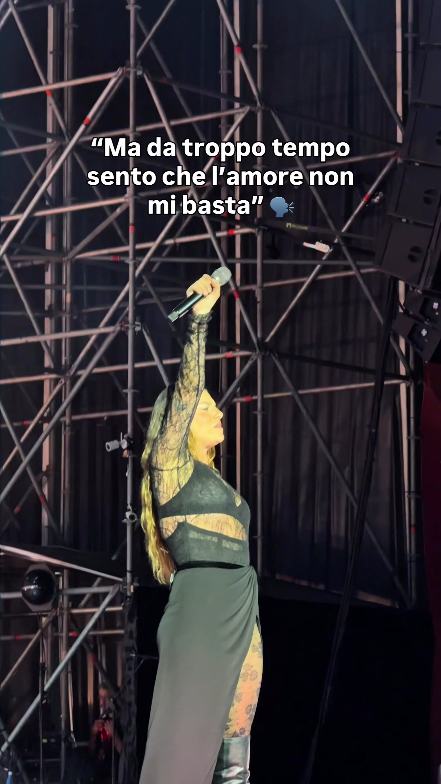 @STAY ON STAGE