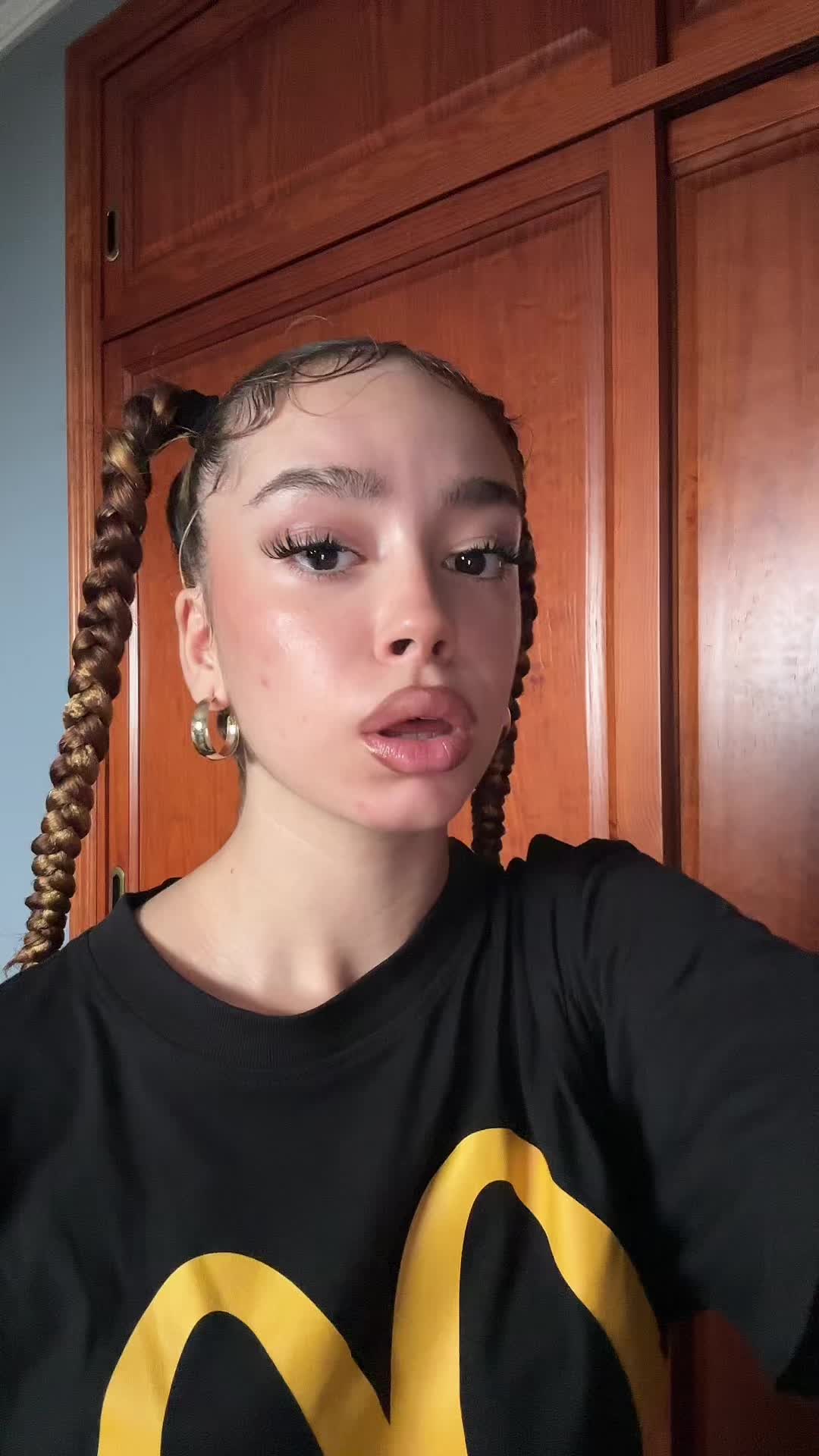 @nira