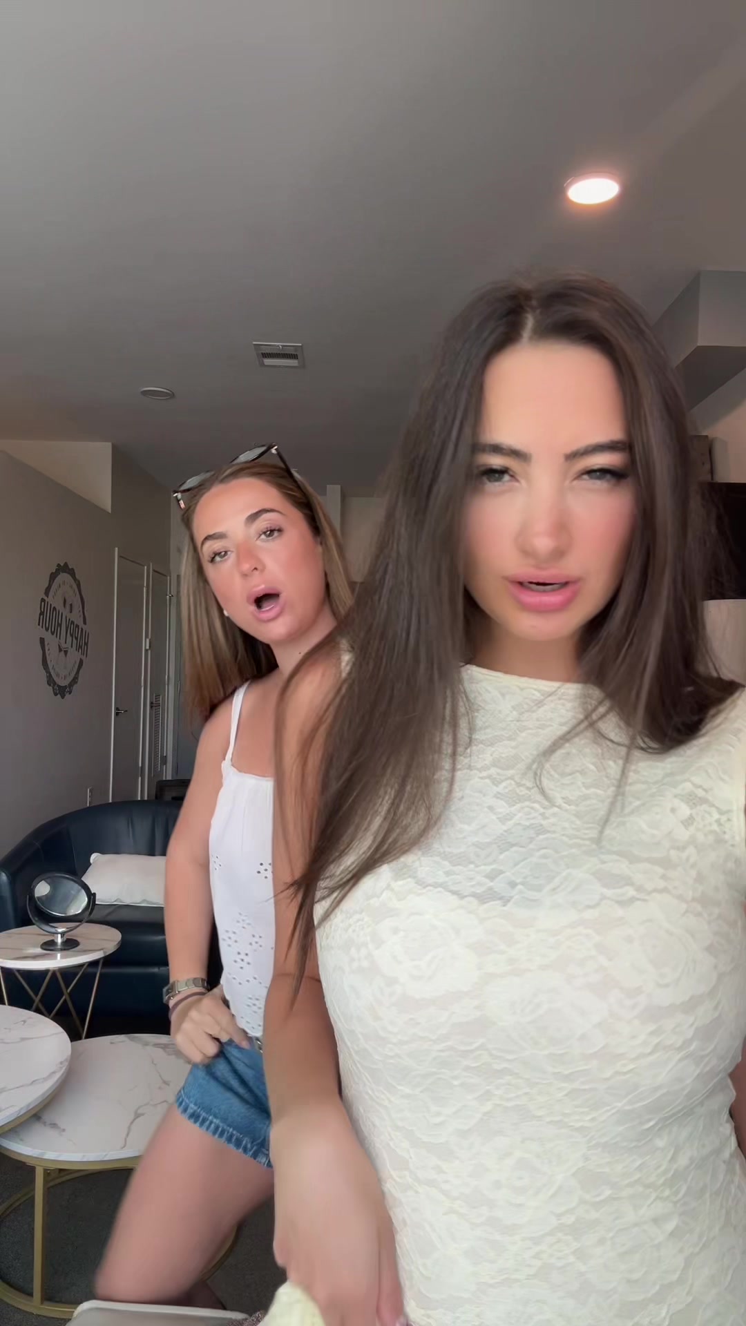 @Brookekozinets