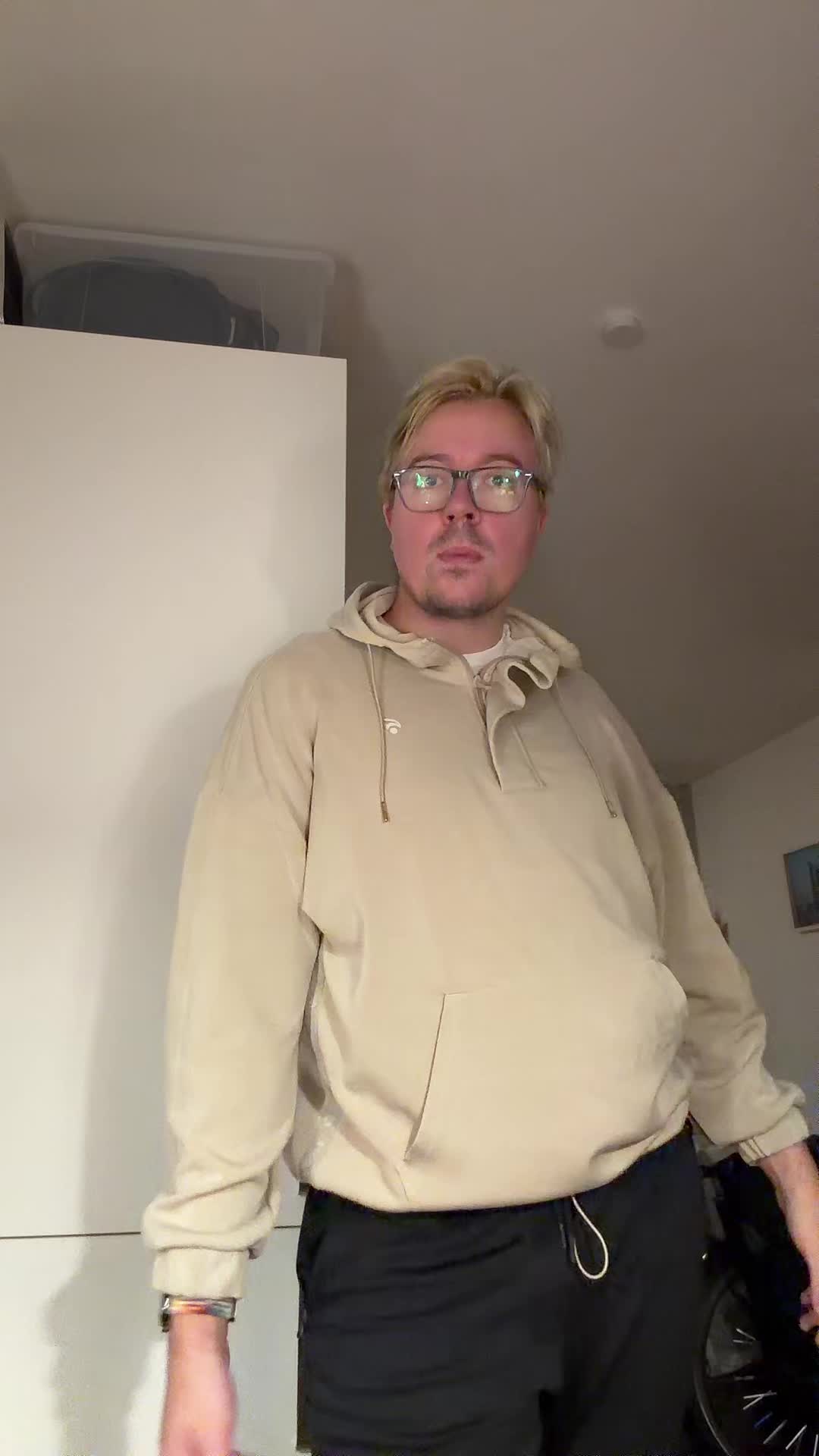 @Twentyfourchristian