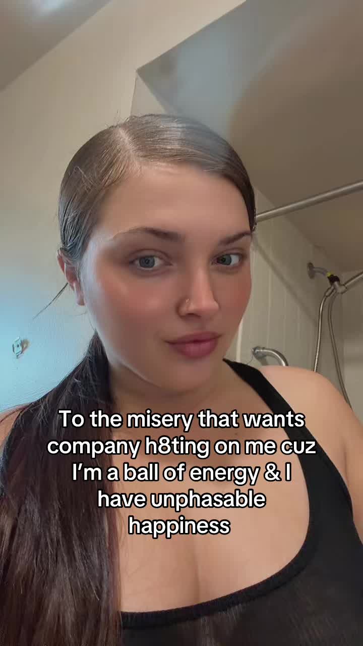 @Ƹ̵̡Ӝ̵̨̄Ʒ