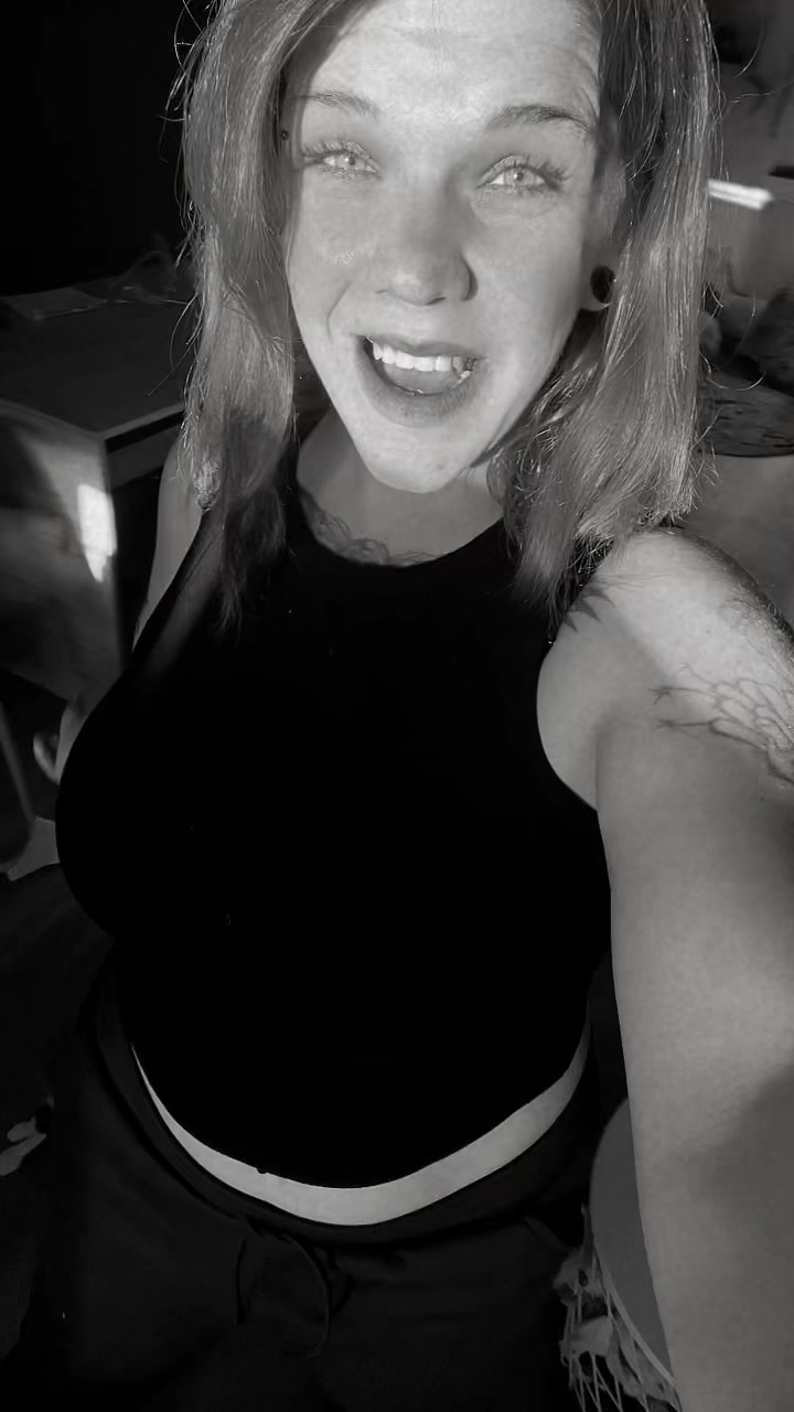 @kathi_lucy✌️🖤