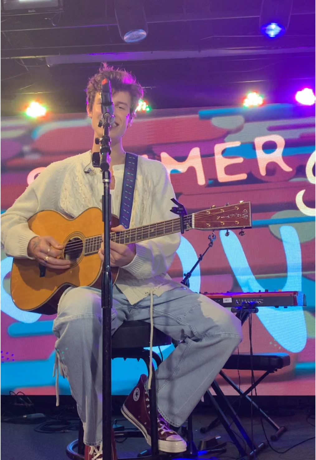 @Gaby (Shawn Mendes !!)
