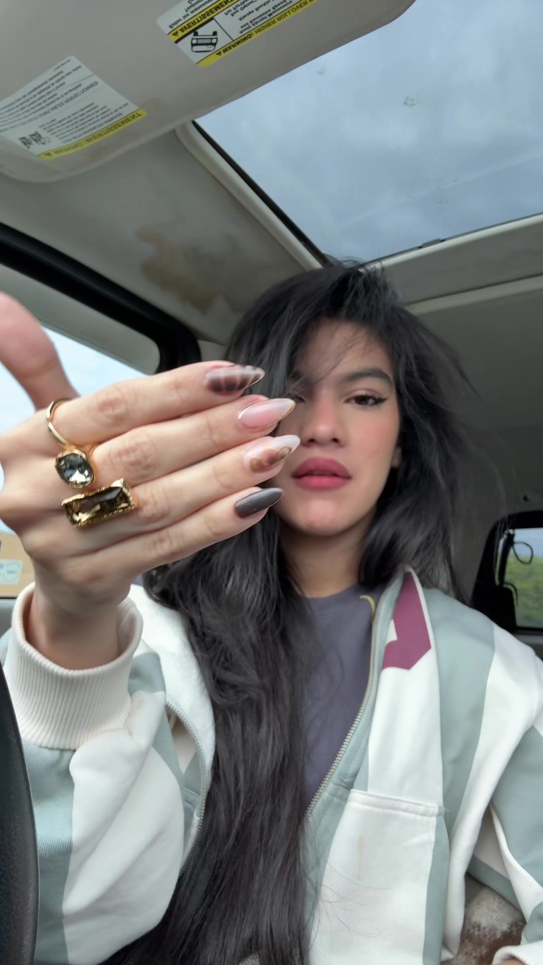 @mari