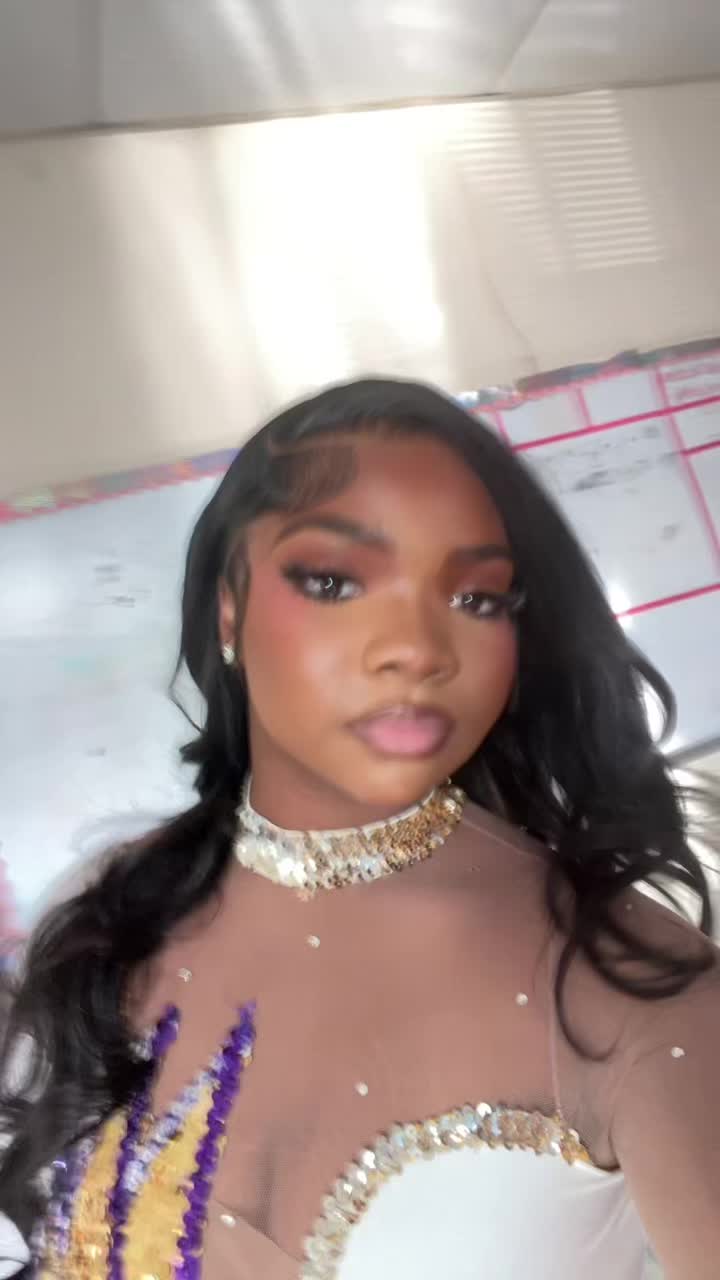 @lurkingglouu