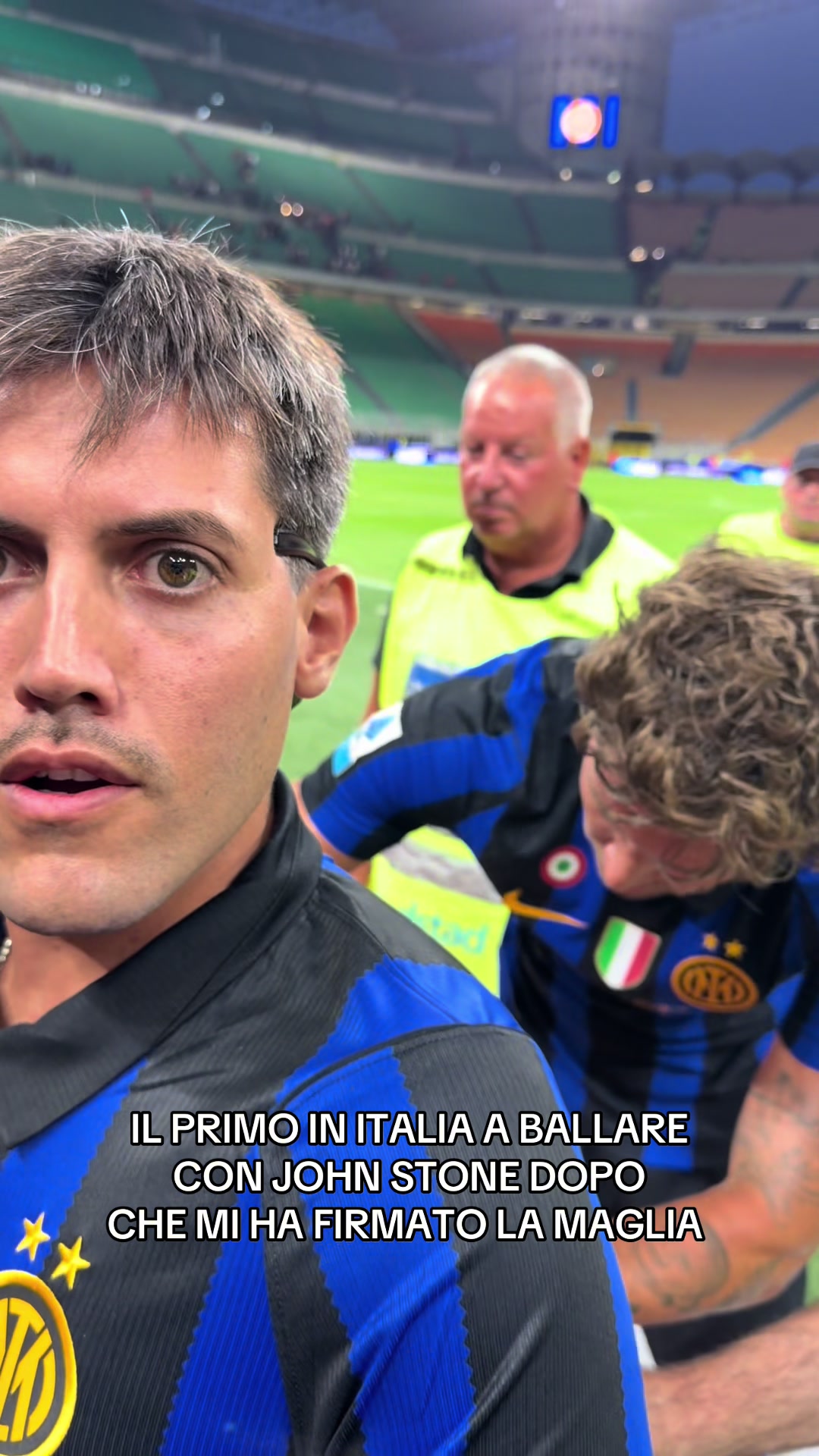 @Andrea Riccio