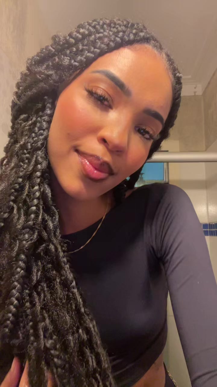 @Hipólito