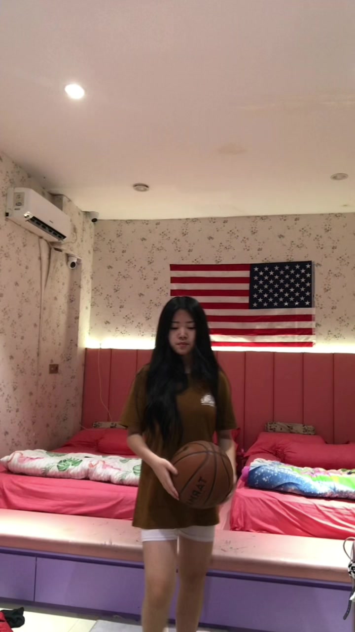 @Joliee