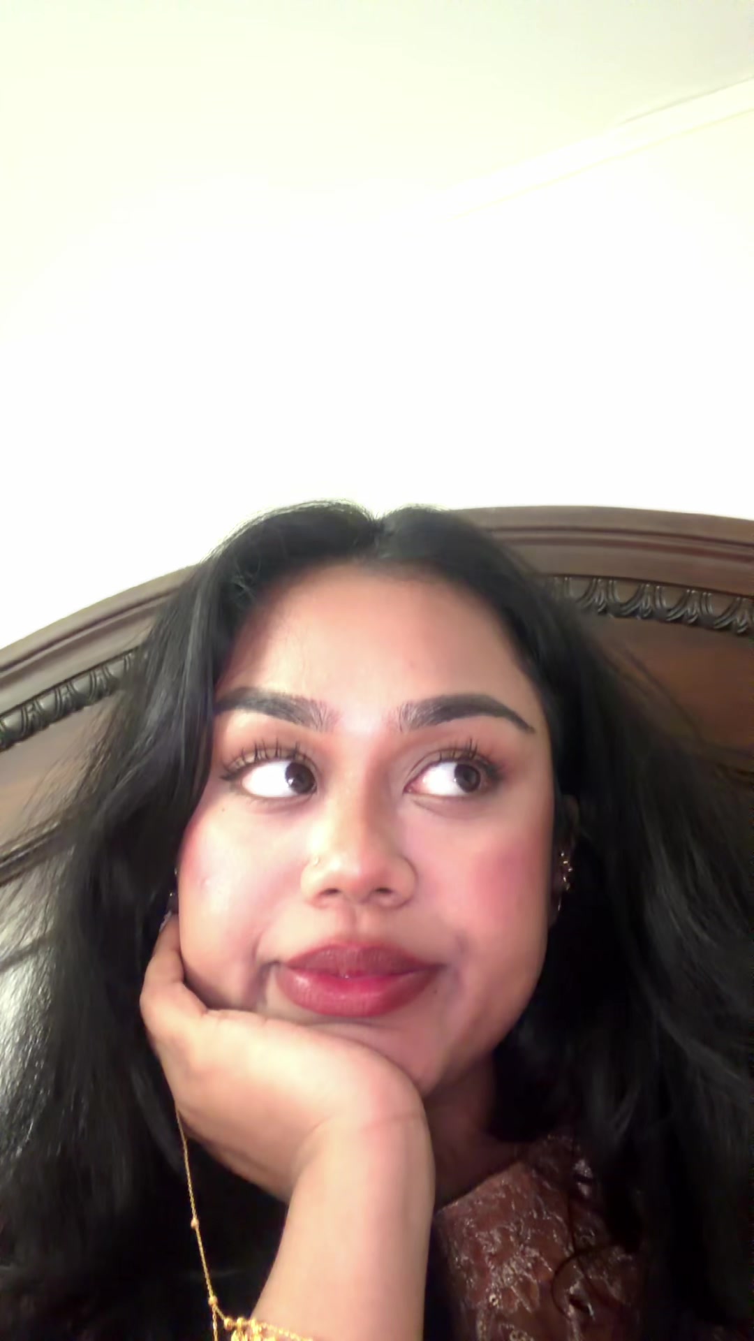 @Monii