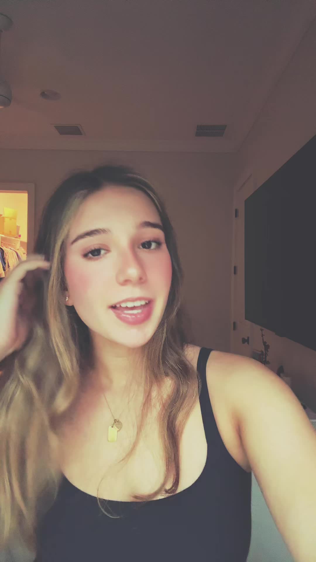@shhhaylinsecret