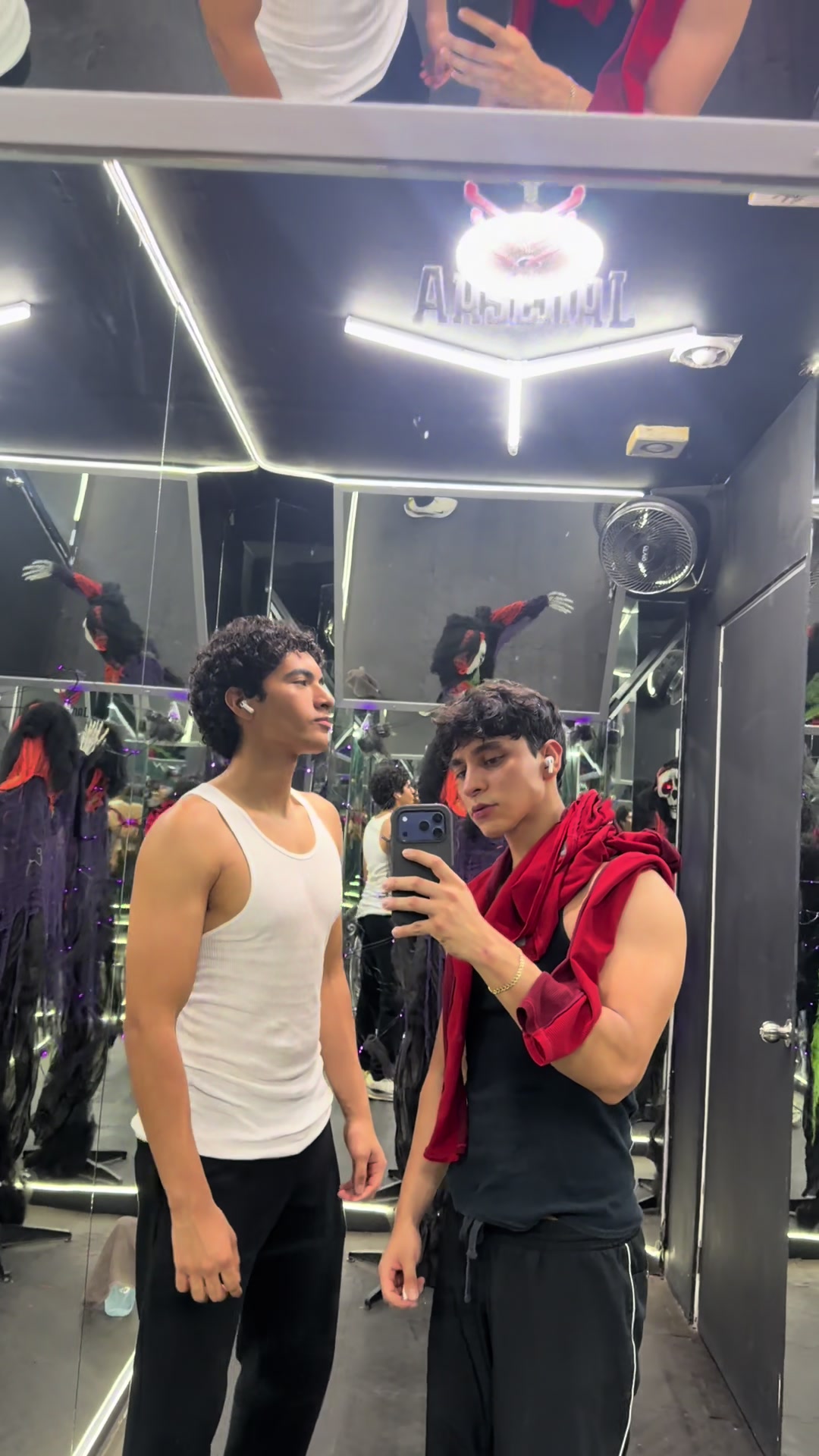 @Carloorrzz