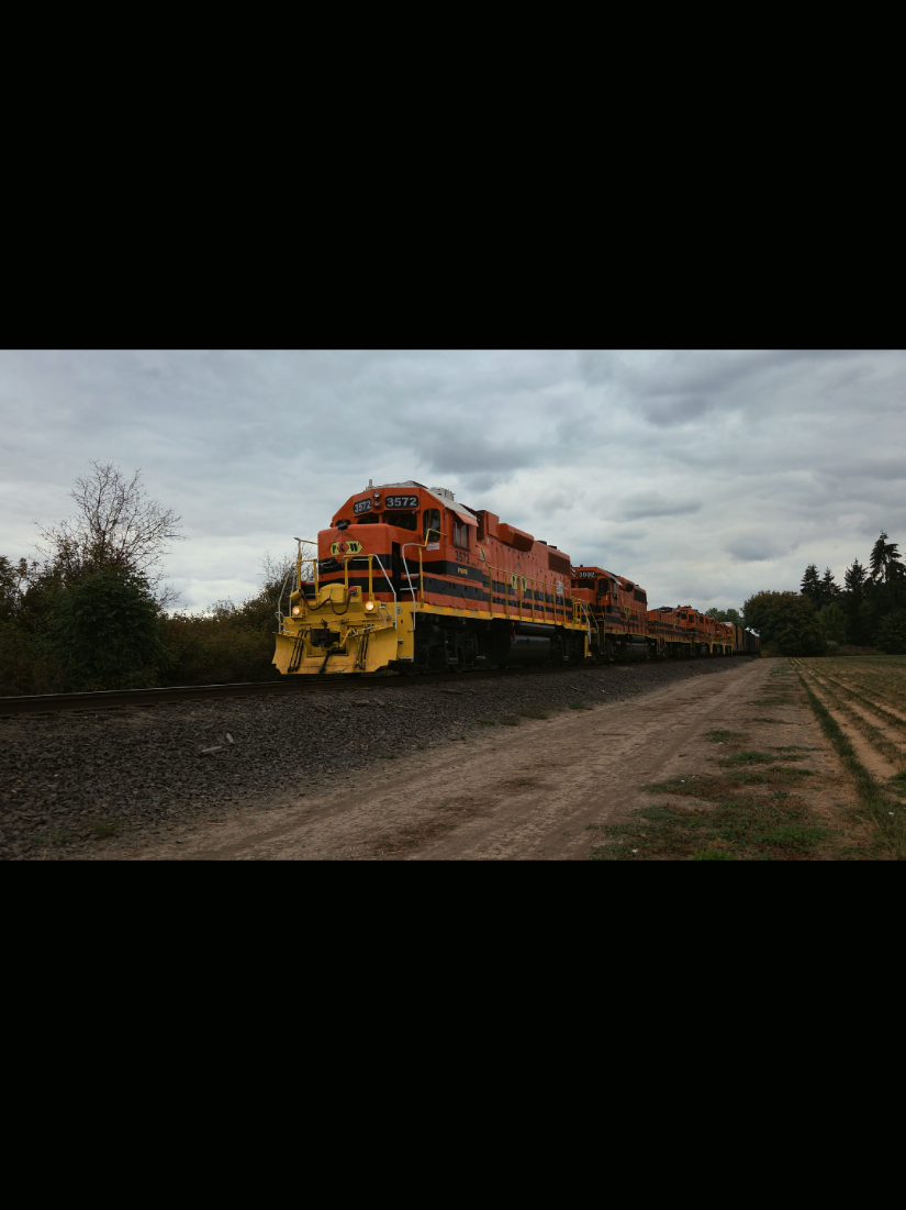 @railfan_parker