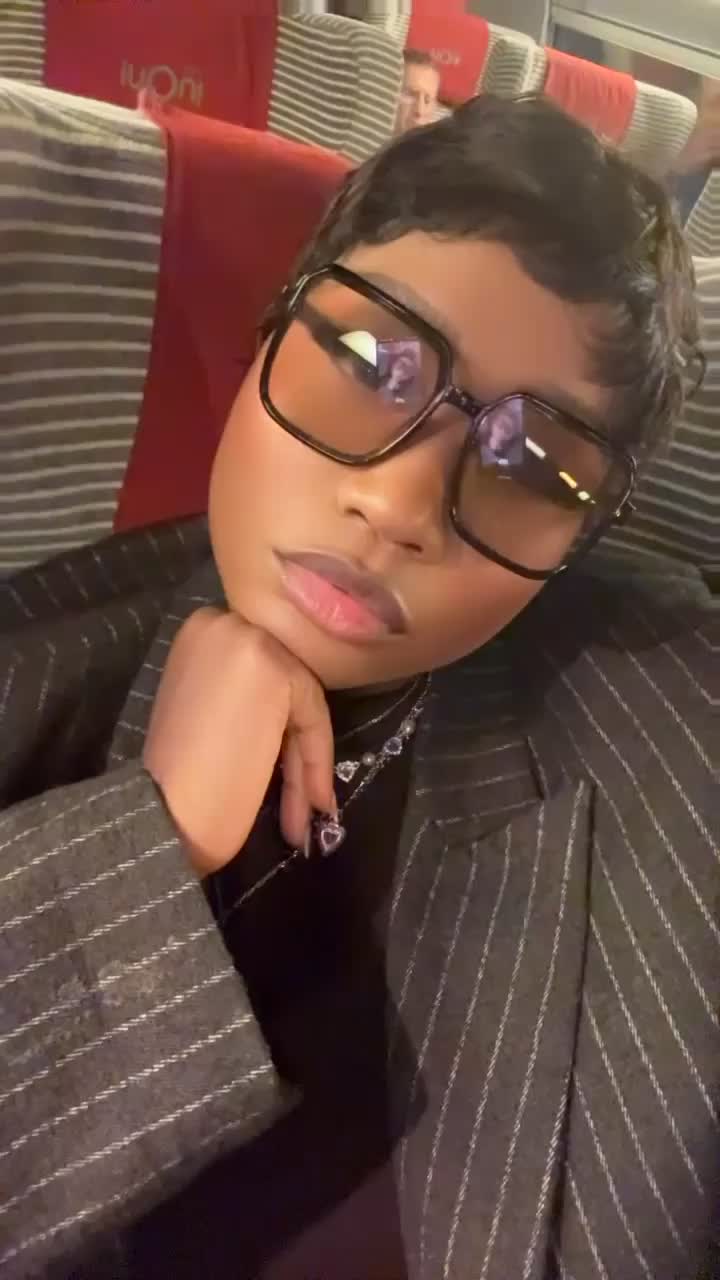 @Kourtneykass