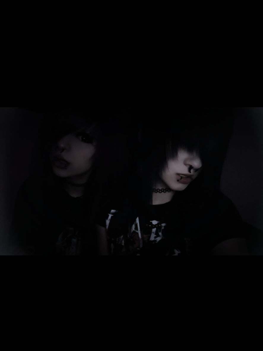 @☣︎ 𝔇𝔢𝔞𝔡𝔙𝔞𝔪𝔭 ☣︎