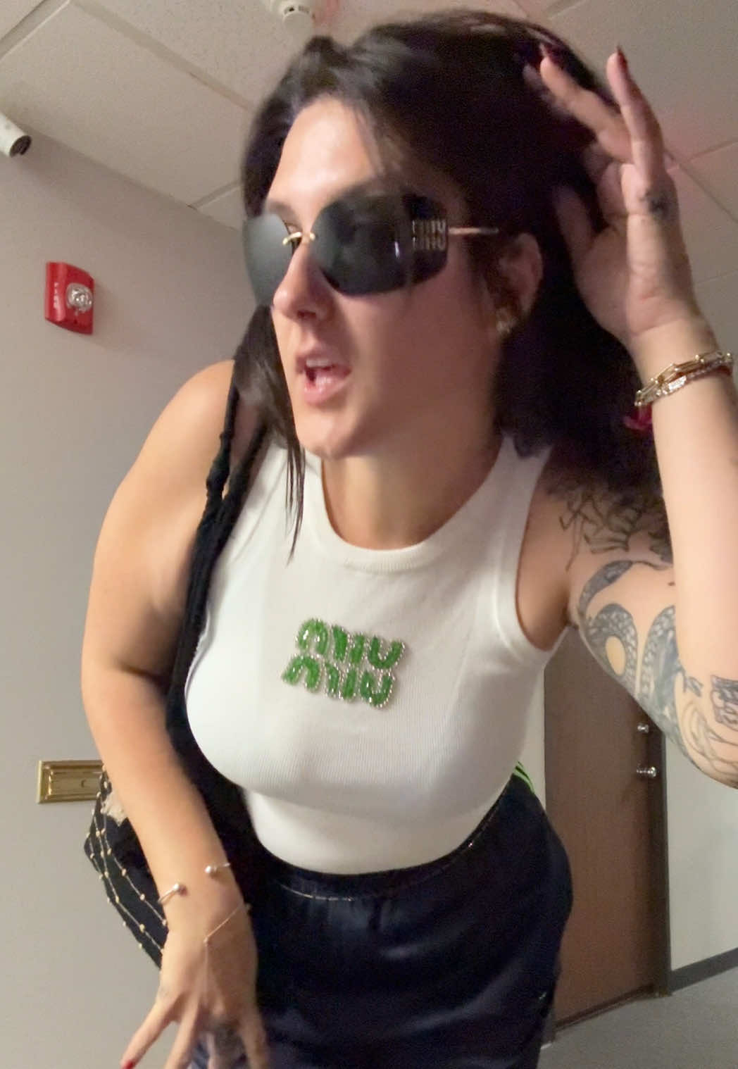 @thetravelingchickin