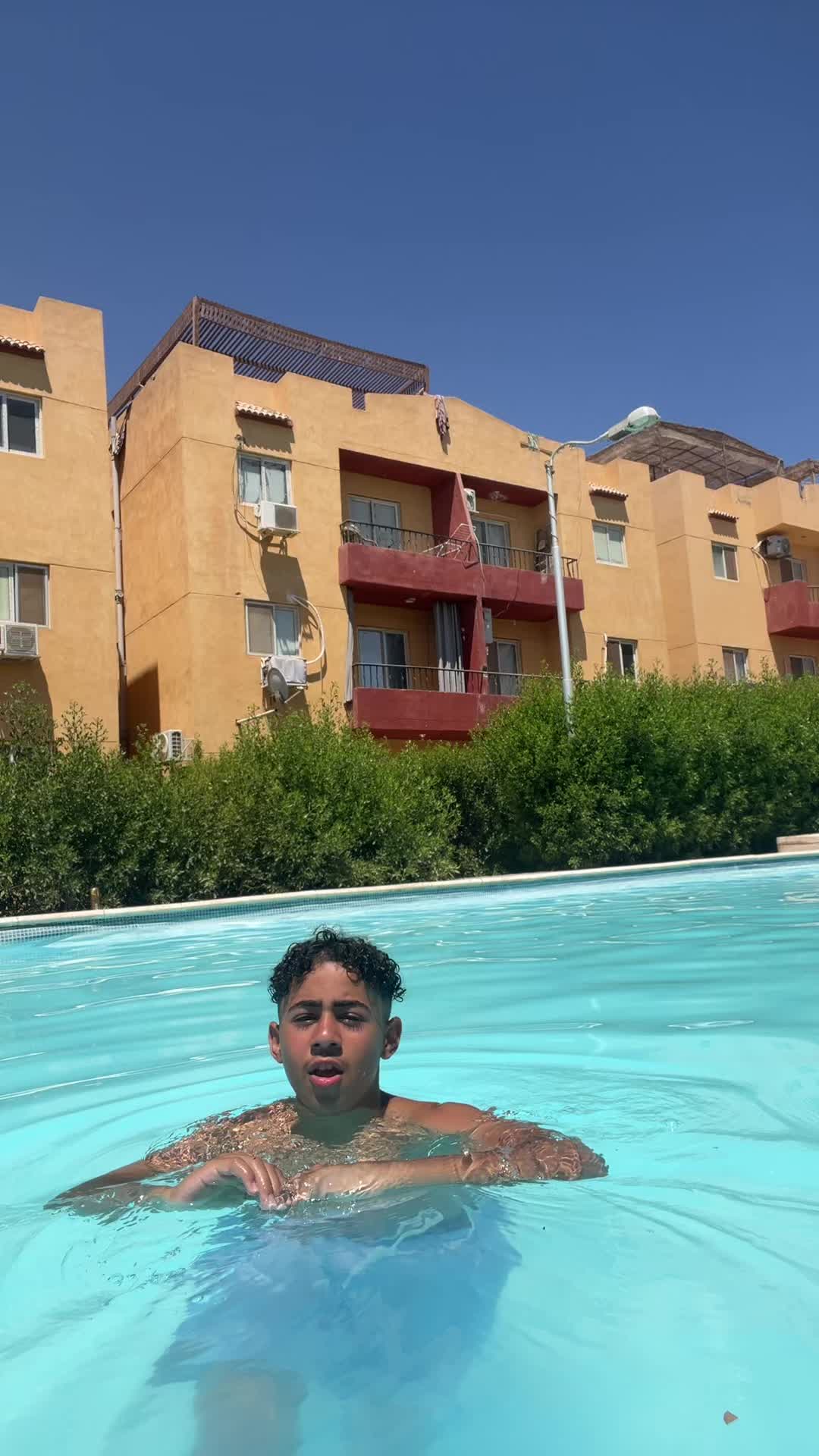 @MIMMOFLOWJR4L