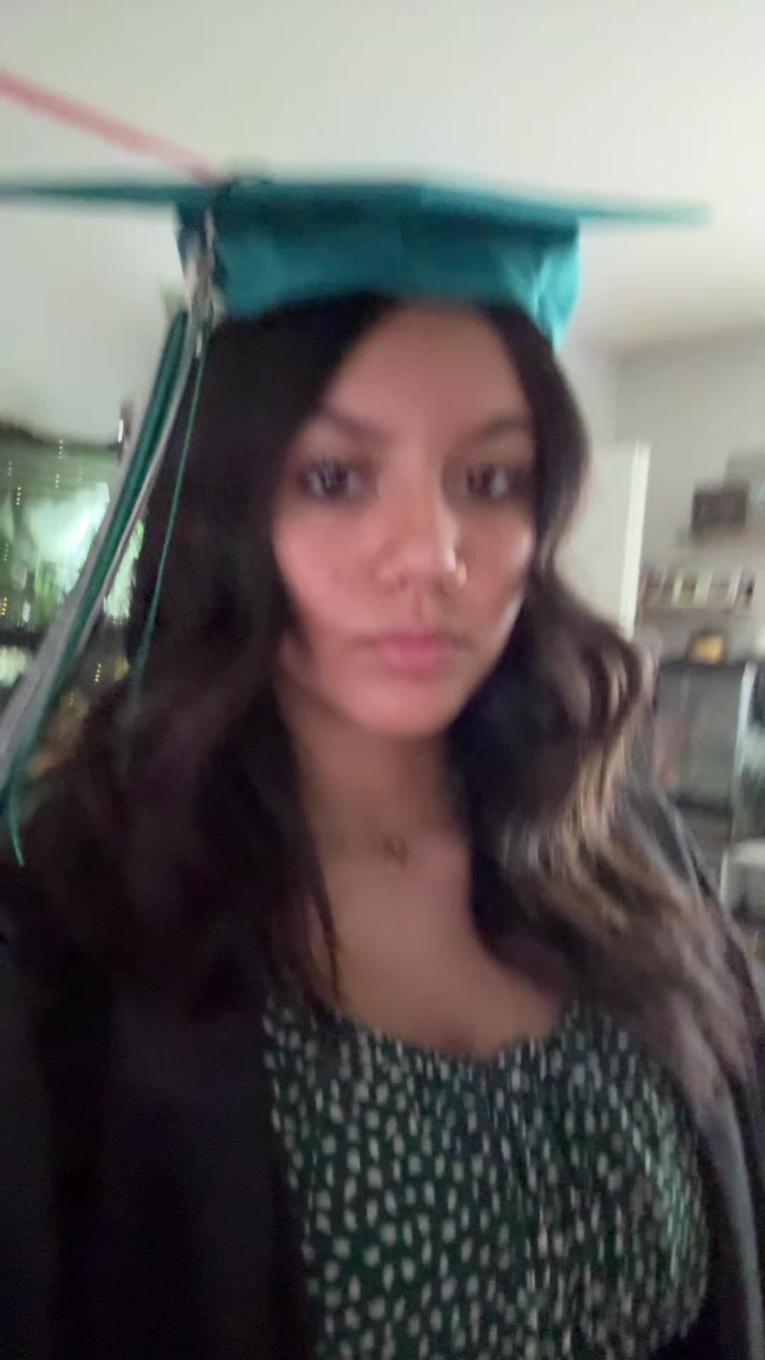 @😛🤗🤠
