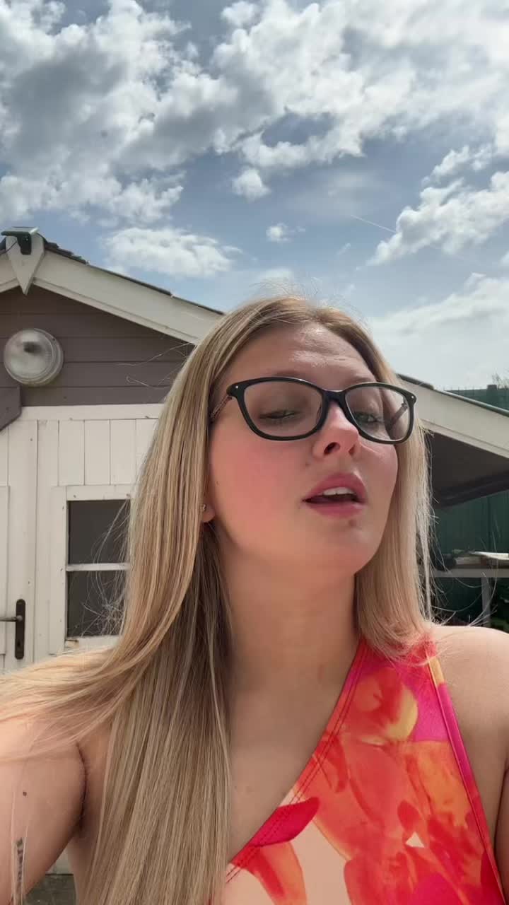 @Eloo