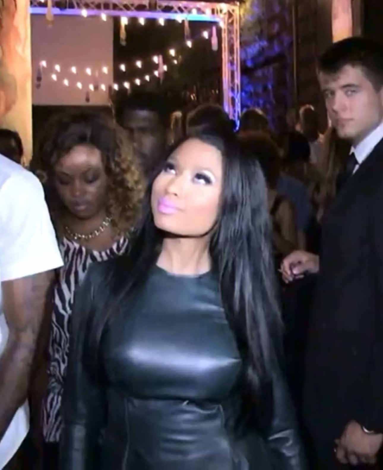 @BARBZ FENDI