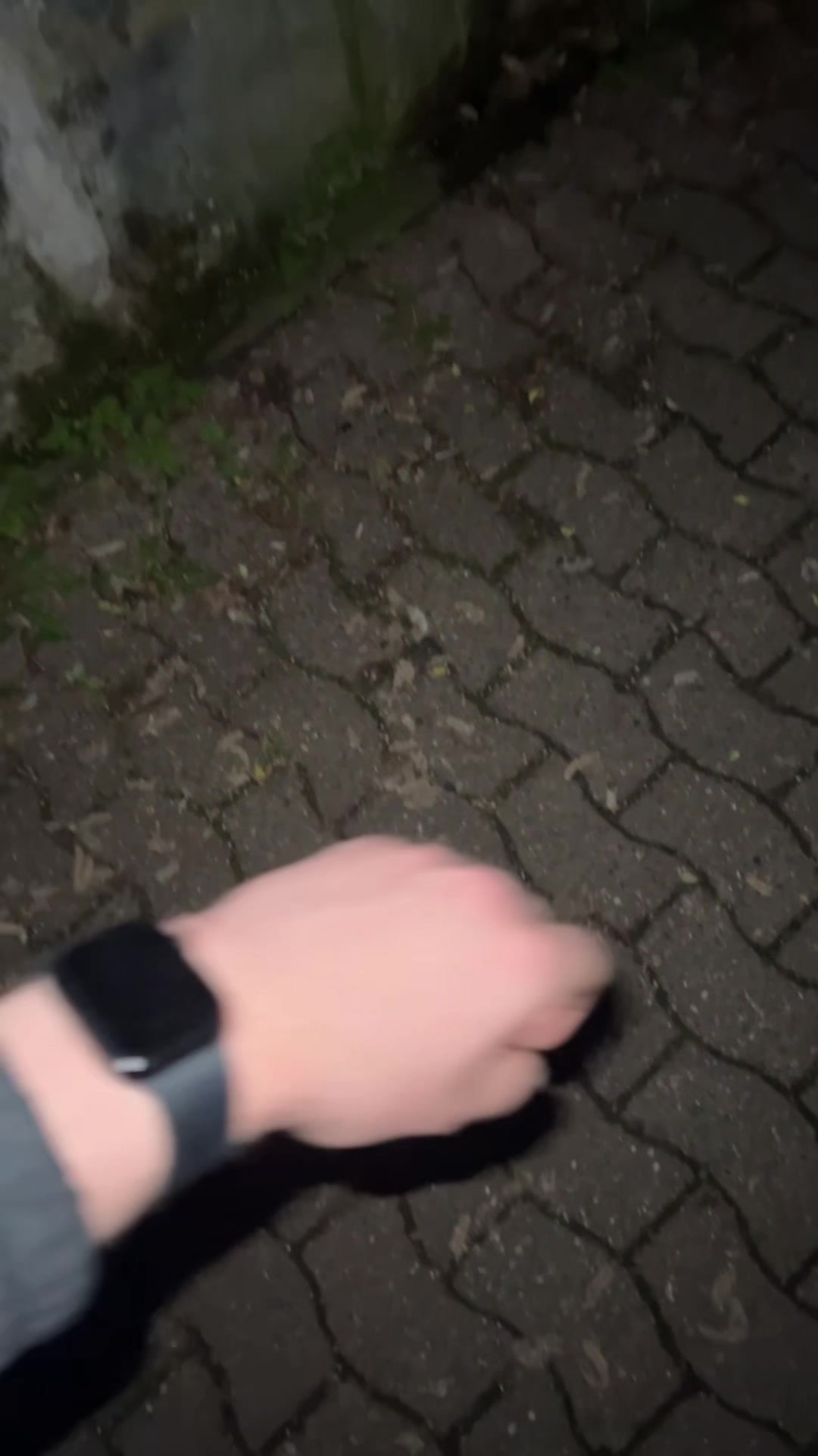 @𝐸min🇦🇿
