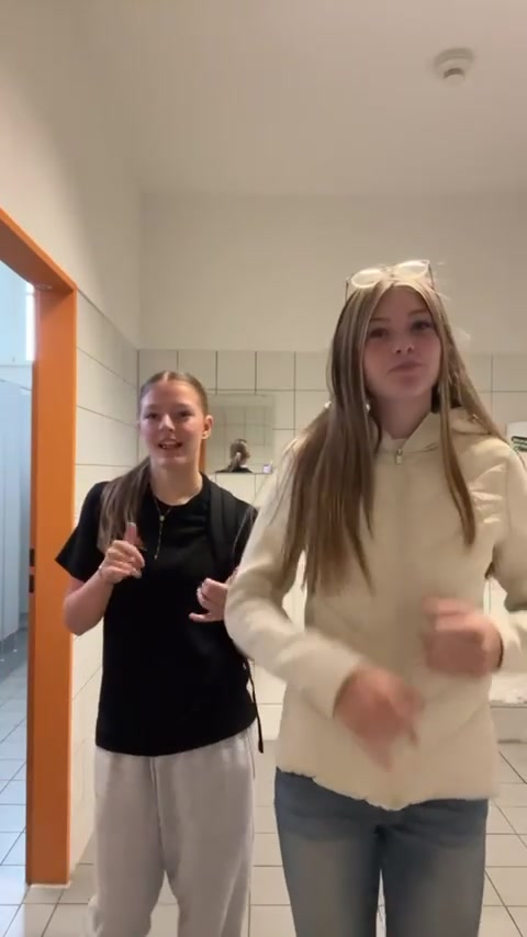 @Hanna🦦