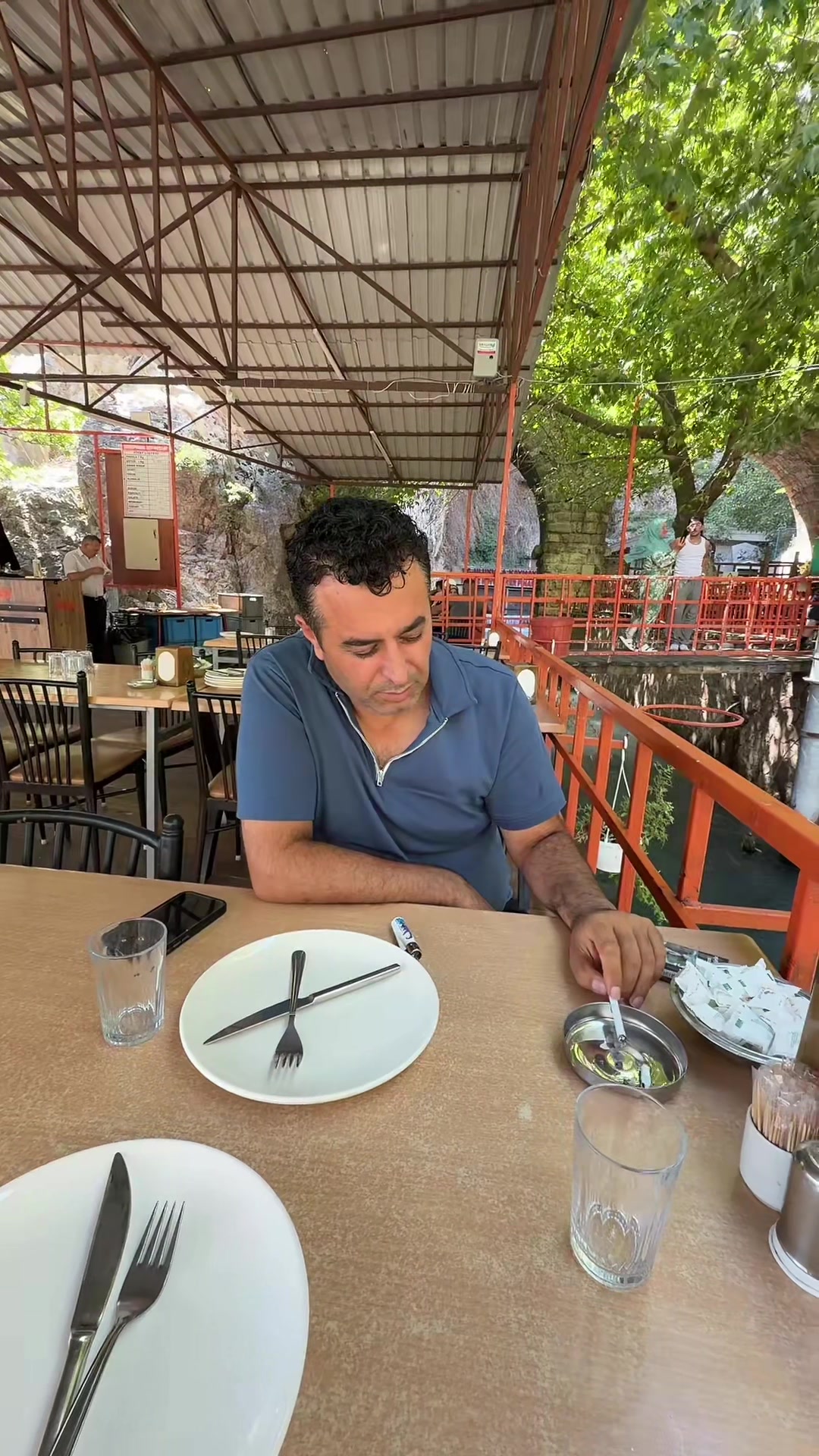 @SUDERELİ ÖKKEŞ