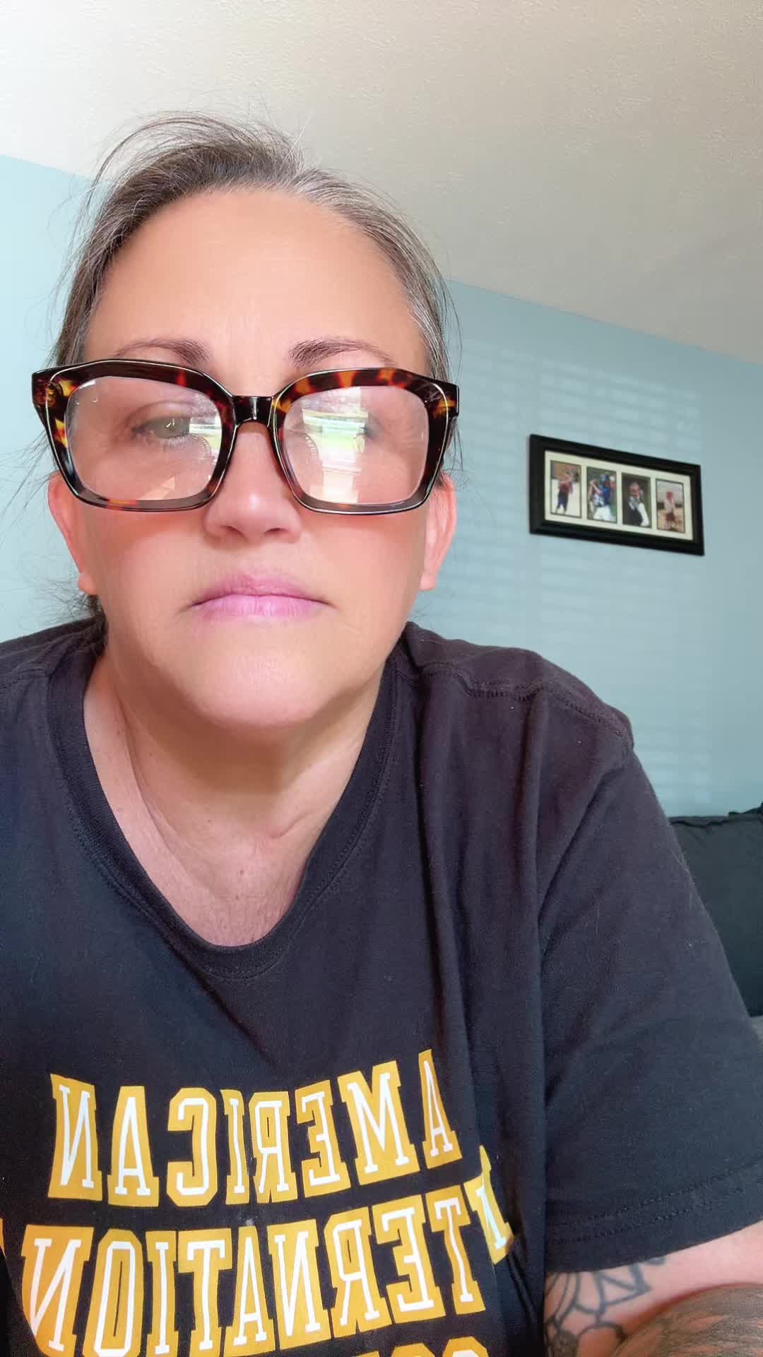@🤪 Mom