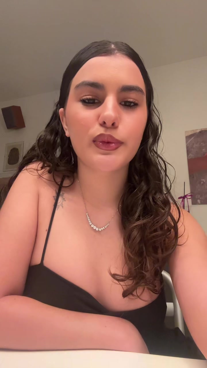 @sofi🥂