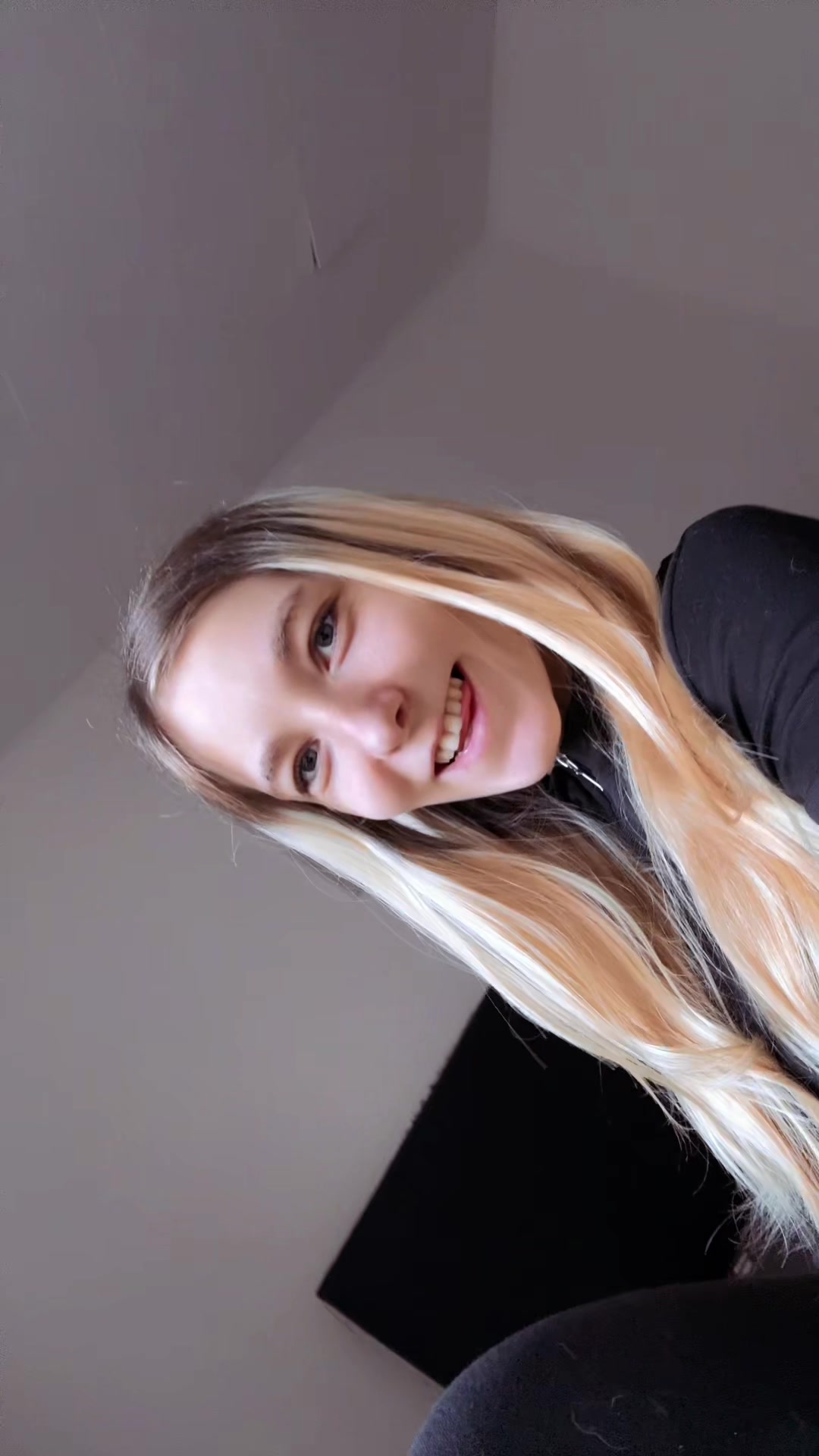 @Ronja🫵