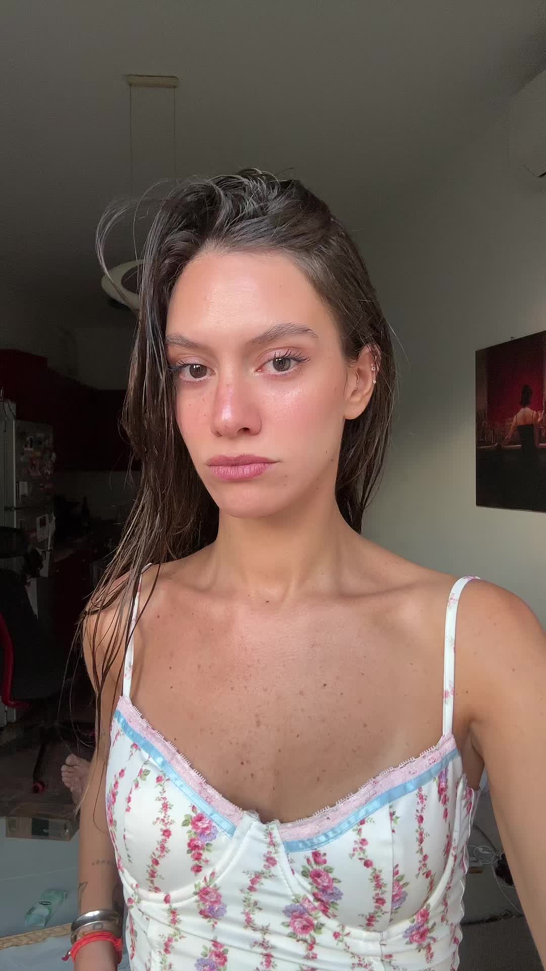 @isnotcamy
