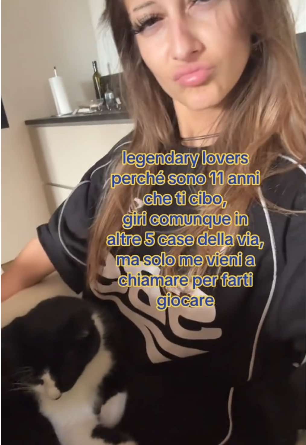 @Anita🫯